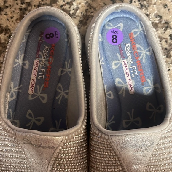 Sketcher’s Relax Fit Air Cooled Foam Slip on Shoes with Diamonds & Pearls - Picture 6 of 7